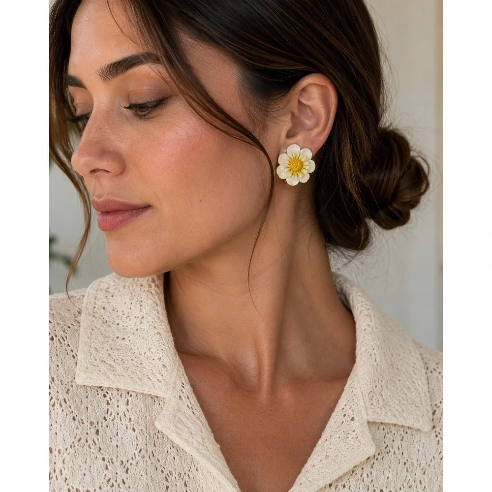 Vintage White Yellow Daisy Flower Clip On Earrings Mid Century Floral Jewelry